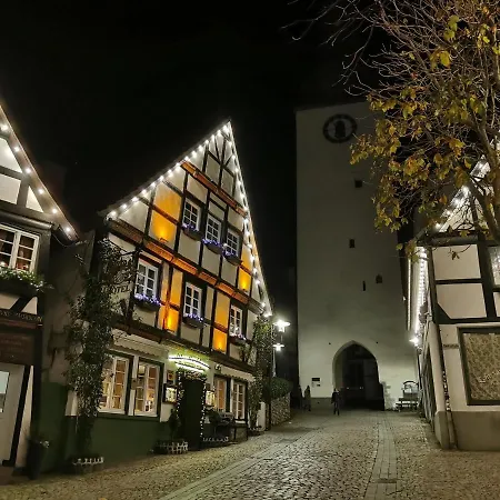 300 Jahre Altes Haus In Der Historischen Altstadt Apartmán *